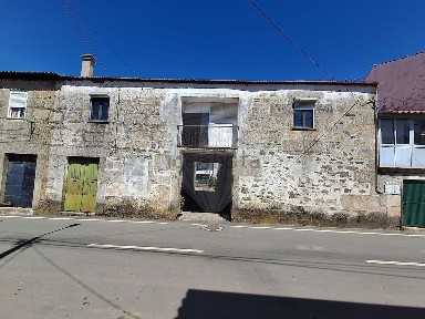 Moradia independente à venda em Vila de Armamar