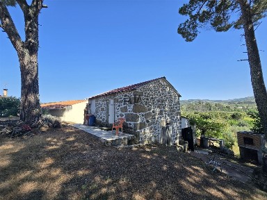 Póvoa de Cervães, Largo Santa Marinha, 12