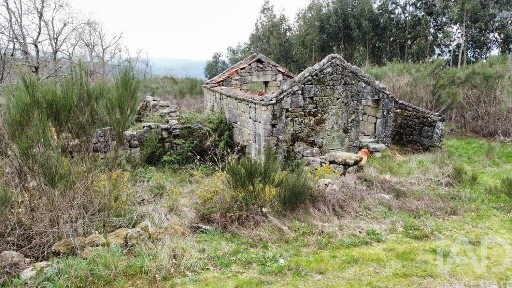 Casa ou moradia à venda em Cambra