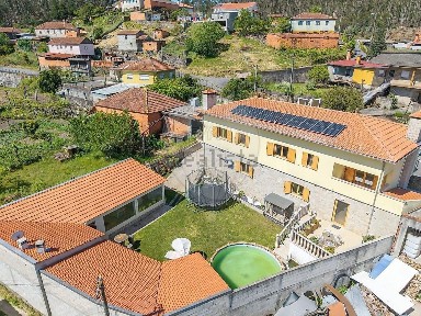 Destriz, Rua da Tiportela