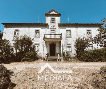 São Pedro do Sul - Várzea - Baiões, Urb. Quinta do Miravouga, Rua Querido, 97