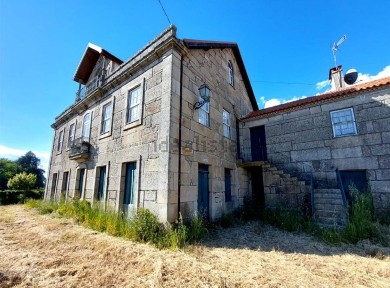 Moradia independente à venda em Insua