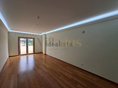 Arrendamento de apartamento T2 em Tomar e Santa Maria dos Olivais