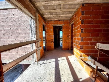 Moradia geminada à venda em Fragosela
