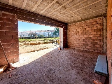 Moradia geminada à venda em Fragosela