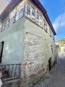 Moradia independente à venda na Rua da Fonte s/n