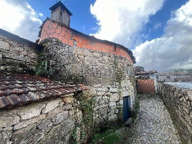 Moradia independente à venda em São João da Serra