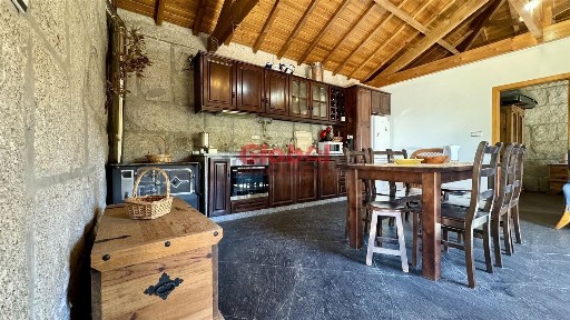 Quinta à venda em São João de Lourosa