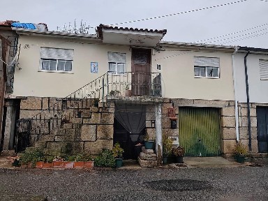 Moradia independente à venda em Cambres