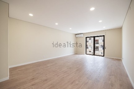 Apartamento T3 à venda na Rua da Capela