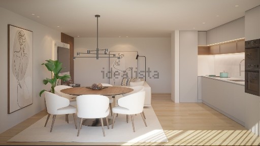 Apartamento T2 à venda na Rua de Vilar, 472