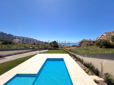 Apartamento T2 à venda na Avenida dos Combatentes