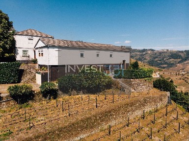 Casa de aldeia à venda em Sever