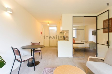 Arrendamento de apartamento T1 na Travessa dos Campos