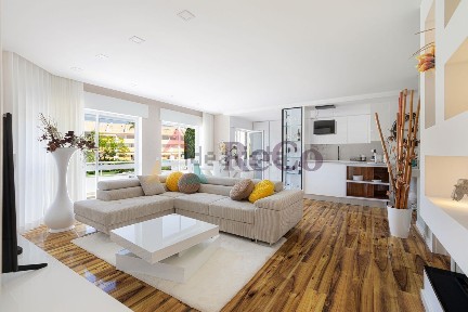 Apartamento T2 à venda na Rua de Volta dos Jacarandás