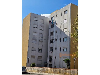 Apartamento T2 à venda na Travessa da Fonte do Bispo