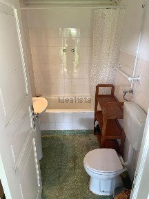 Arrendamento de apartamento T2 na Rua Doutor Jacinto Nunes
