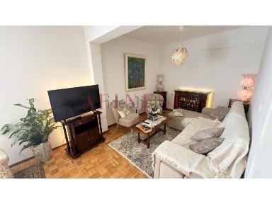 Arrendamento de apartamento T2 na Avenida Professor Doutor Augusto Abreu Lopes