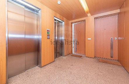 Arrendamento de apartamento T2 na Rua de Cascais
