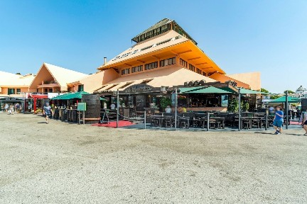 Espaço comercial à venda em Marina de Vilamoura