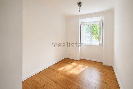 Apartamento T2 à venda na Prazeres