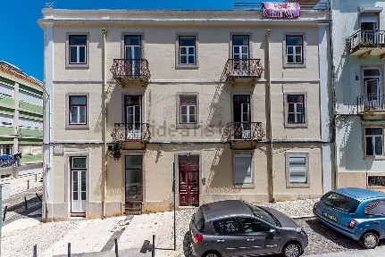 Apartamento T1 à venda na Rua Leandro Braga