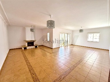 Apartamento T4 à venda na Beloura - Penha Longa