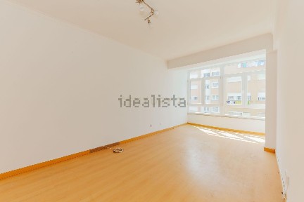 Apartamento T2 à venda na Linda-a-Velha