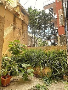 Apartamento T3 à venda na Rua Barão de Sabrosa