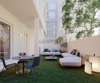 Apartamento T2 à venda na Avenida Miguel Bombarda, 54