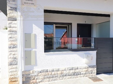 Apartamento T1 à venda no Largo Vasco da Gama, 2