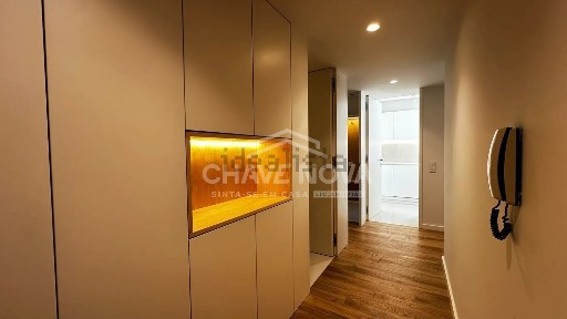 Apartamento T3 à venda na Rua Ruben a, 141