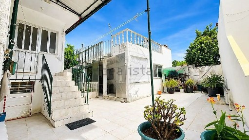 São Martinho do Bispo e Ribeira de Frades, Rua Loureiros