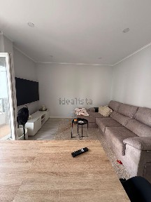 Apartamento T2 à venda na Rua da Alegria