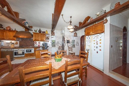 Quinta à venda no Vale de Choupos - Choilo - Galeotas