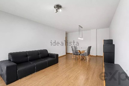 Arrendamento de apartamento T2 na Avenida da República