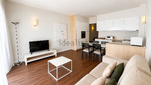 Apartamento T1 à venda na Rua António Sérgio s/n