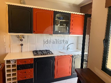 Apartamento T0 à venda na Rua Manuel Ascensao
