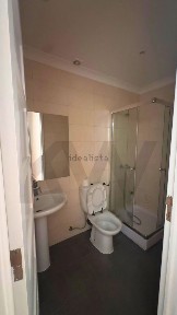 Arrendamento de apartamento T2 na Avenida 5 de Outubro