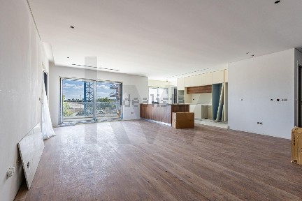 Penthouse à venda na Rua Amália Rodrigues