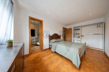 Apartamento T2 à venda no Campo Pequeno