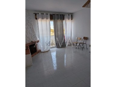 Apartamento T2 à venda no Largo Zeca Afonso
