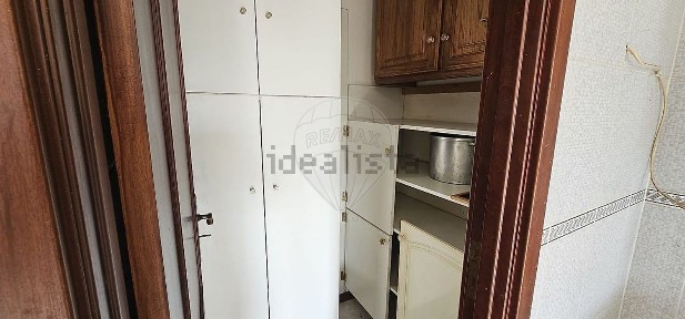 Apartamento T2 à venda na Rua da Barra