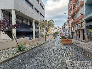 Arrendamento de espaço comercial na Avenida Combatentes da Grande Guerra