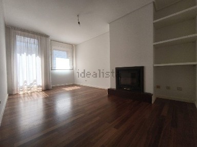 Arrendamento de apartamento T2 na Rua de Santo António