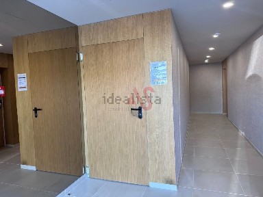 Arrendamento de apartamento T2 na Rua Boque, 53