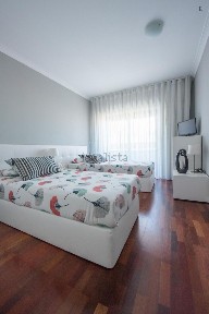 Arrendamento de apartamento T1 na Rua Mouzinho de Albuquerque