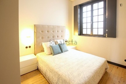 Arrendamento de apartamento T2 na Rua da Moeda