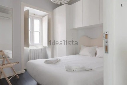 Arrendamento de apartamento T3 na Rua do Diário de Notícias