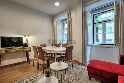 Arrendamento de apartamento T3 na Rua Newton